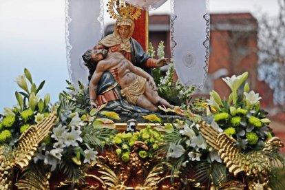 Virgen de las Angustias