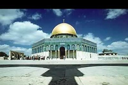 «Yo me alegre cuando me dijeron; A la casa del Señor iremos. Y ahora ya se posan nuestros pies dentro de tus puertas, oh Jerusalén....»Salmo 122.