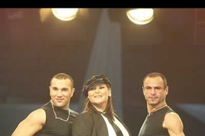 La granadina se mostró muy cariñosa con el público leonés del que confesó guardar mucho cariño.