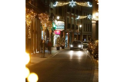 Con una magia que alcanza su máxima expresión en estas fechas navideñas en las que la ciudad se engalana para ofrecer a vecinos y visitantes y amplio catálogo de propuestas para todos los gustos y edades. RAMIRO