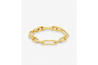 Esta pulsera de eslabones cuesta 3.500 euros. J. S.