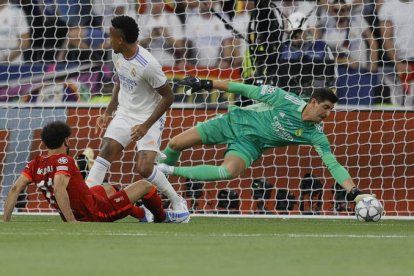 Courtois fue un muro para Salah y todo el Liverpool. WITTEK