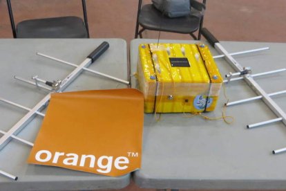 Orange apoya las futuras misiones del grupo leonés. DL