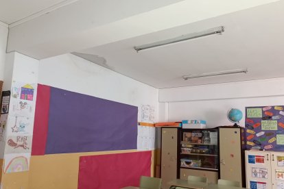 Humedades y desperfectos en el Colegio Quevedo. DL