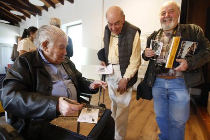 Gamoneda, en la celebración del centenario de la estación de Matallana. RAMIRO