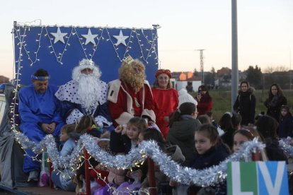 Cabalgata de los Reyes Magos en La Virgen del Camino. FERNANDO OTERO