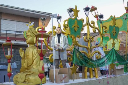 Cabalgata de los Reyes Magos en La Bañeza. MIGUEL F. B.