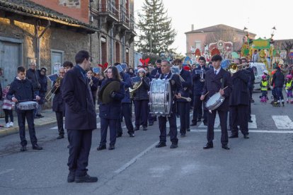 Cabalgata de los Reyes Magos en La Bañeza. MIGUEL F. B.
