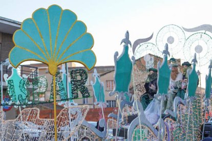 Cabalgata de los Reyes Magos en La Bañeza. MIGUEL F. B.