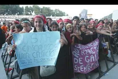 El cántabro David Bustamante sigue teniendo el apoyo de sus seguidores pese a la abalancha de fans cosechada por la segunda edición.