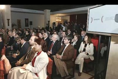 El presidente, ante un auditorio del que formaban parte representantes del mundo empresarial, social, económico y político provincial y autonómico, hizo hincapié en que el Inteco es ya una realidad «de gran potencia» que cuenta, argumentó, con «un magnífico equipo de profesionales trabajando, a los que se sumarán centenares de personas en los próximos meses».