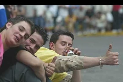 A parte del carácter deportivo de esta prueba, La Bañeza se convierte en toda una fiesta, a la que acuden cada año miles de personas.
