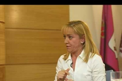 Carrasco recordó a Otero que por encima de todos los lemas políticos están las personas. 'Lo más importante', dijo.