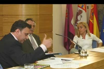 El debate se prolongó durante más de una hora.