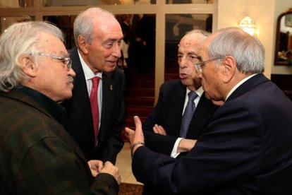 El tradicional Cocido Maragato de la Casa de León en Madrid, con el que se rindió homenaje a los más veteranos de la institución. BENITO ORDÓÑEZ