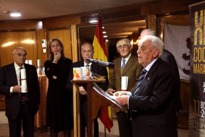El tradicional Cocido Maragato de la Casa de León en Madrid, con el que se rindió homenaje a los más veteranos de la institución. BENITO ORDÓÑEZ