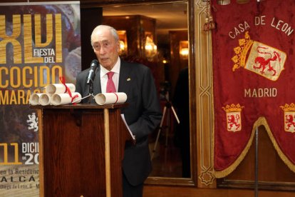 El tradicional Cocido Maragato de la Casa de León en Madrid, con el que se rindió homenaje a los más veteranos de la institución. BENITO ORDÓÑEZ