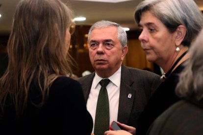 El tradicional Cocido Maragato de la Casa de León en Madrid, con el que se rindió homenaje a los más veteranos de la institución. BENITO ORDÓÑEZ