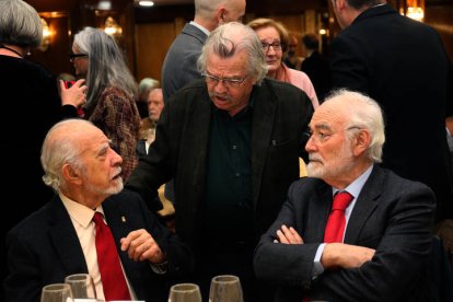 El tradicional Cocido Maragato de la Casa de León en Madrid, con el que se rindió homenaje a los más veteranos de la institución. BENITO ORDÓÑEZ