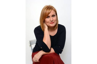 Natalia Álvarez Méndez. DL