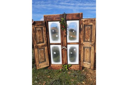 'Tras la ventana en Posadilla De la Vega'. SUSANA ÁLVAREZ FUERTES