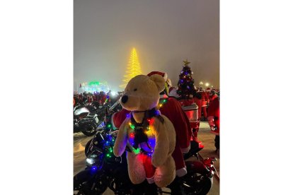 'Papanoelada en León'. YAIZA ALONSO OJEA