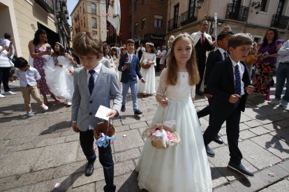León celebra el Corpus Chico. RAMIRO