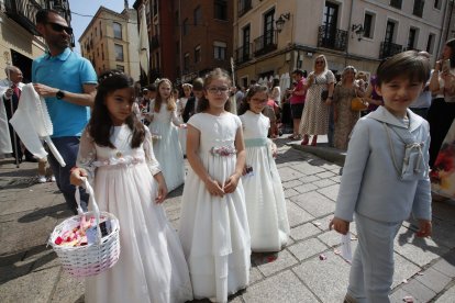 León celebra el Corpus Chico. RAMIRO