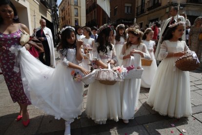 León celebra el Corpus Chico. RAMIRO