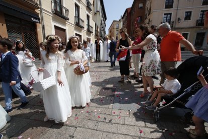 León celebra el Corpus Chico. RAMIRO