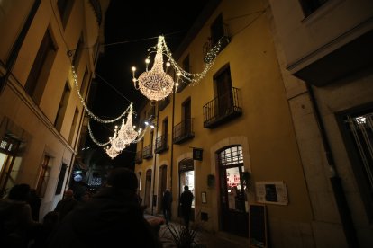 Encendido de la iluminación navideña de Ponferrada. ANA F. BARREDO (18)