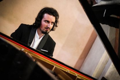 Umberto Beccaria. DL