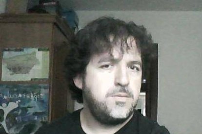 Orlando González Fernández. 44 años. Tubero. DL