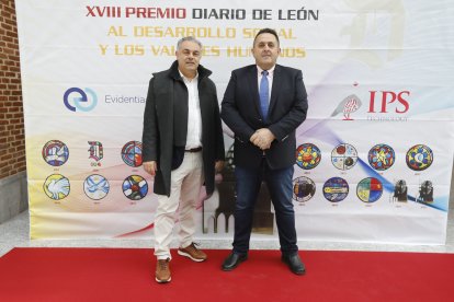 Entrega del Premio Diario de León al Desarrollo Social y los Valores Humanos. RAMIRO