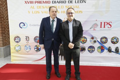 Entrega del Premio Diario de León al Desarrollo Social y los Valores Humanos. RAMIRO