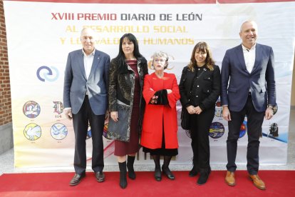 Entrega del Premio Diario de León al Desarrollo Social y los Valores Humanos. RAMIRO
