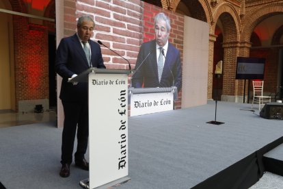 Entrega del Premio Diario de León al Desarrollo Social y los Valores Humanos. RAMIRO