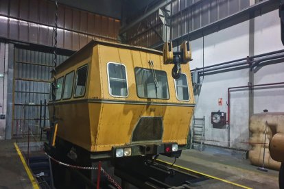 La dresina está pendiente todavía de los trabajos de chapa y pintura. ARMF