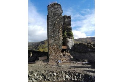 La torre de Balboa cuando estaba en ruina. DL