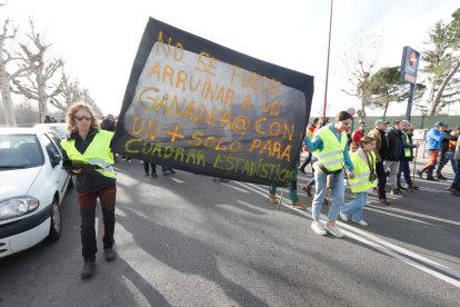 El campo estalla de nuevo con una nueva tractorada en León.