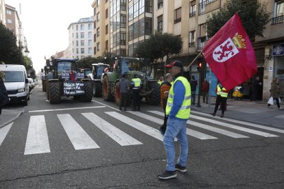 El campo estalla con una nueva tractorada en León.