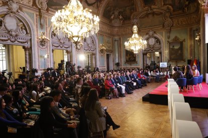 La reina Letizia presidió el acto