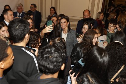 La reina Letizia presidió el acto
