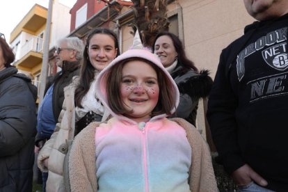 La explosión de color y diversión reventó las calles de la ciudad bañezana.