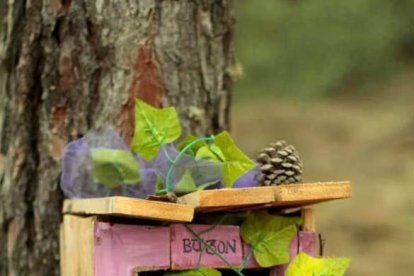 El buzón de las cartas para las hadas en el Bosque Mágico.