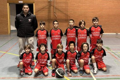 Formación del equipo Colegio Leonés San Isidoro 3º. DL