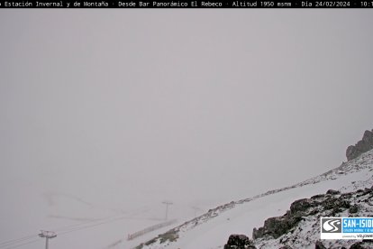 San Isidro sigue afectado por el temporal de frío y nieve.