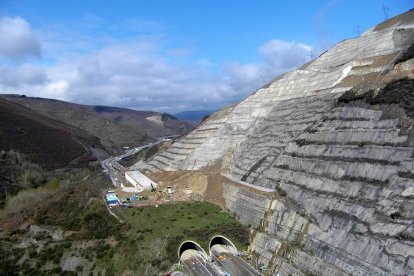 Talud de Trabadelo, en una imagen del Ministerio de Transportes y Movilidad Sostenible
