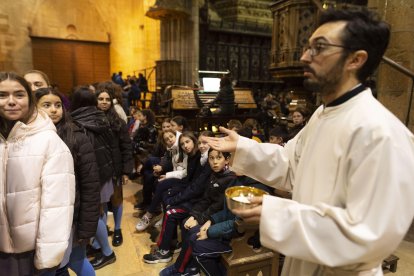 Encuentro de Escuelas Católicas en la Catedral de León