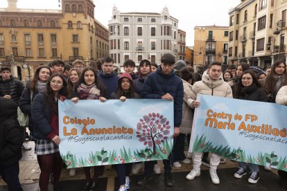 Encuentro de Escuelas Católicas en la Catedral de León
